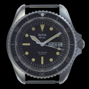 ELVIA Day/Date militärische Taucheruhr mit saffierglas and – NATO-Armband