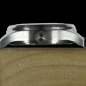 MWC Classic 40mm roestvrij staal Aviator Uhr mit Hybrid Movement – Stahlarmband