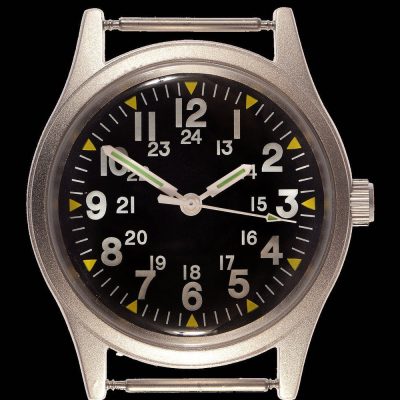 MWC Classic 1970s Pattern MIL-W-46374 Pattern Militäruhr on a