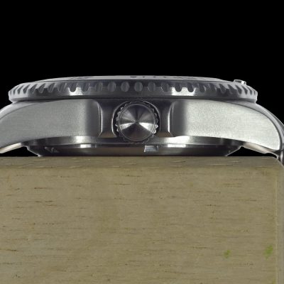 MWC 300m Militär Quartz Divers Uhr mit Tritium GTLS and – Stahlarmband